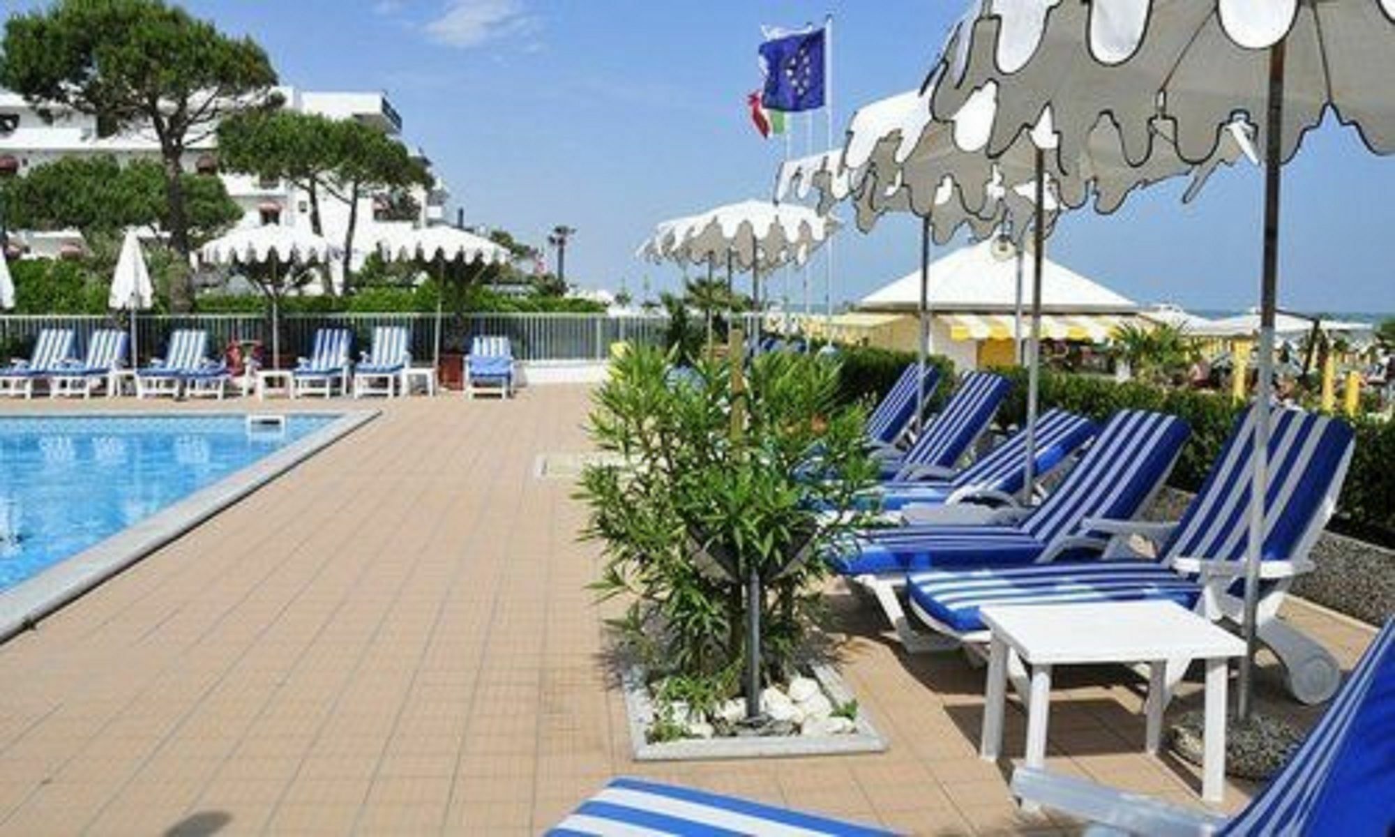 Hotel Plaza Esplanade Lido di Jesolo Ngoại thất bức ảnh